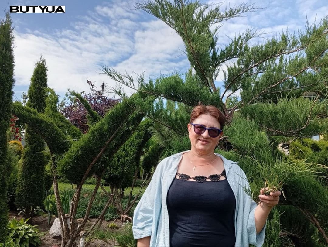 «Відчуваю себе у казці»: мешканка Вінниччини створила сад своєї мрії