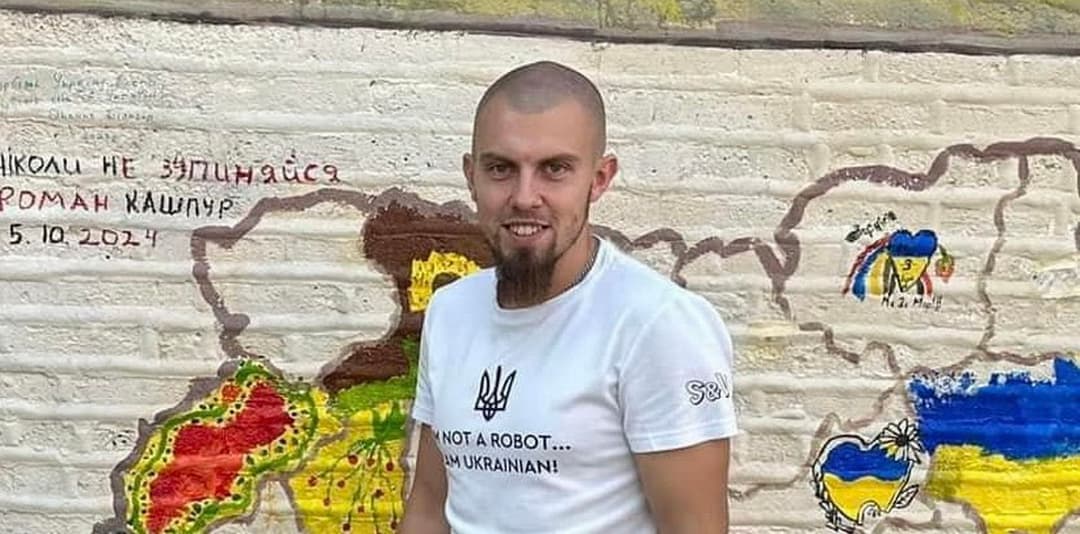 Подолав шість найбільших марафонів світу на протезі: президент відзначив ветерана