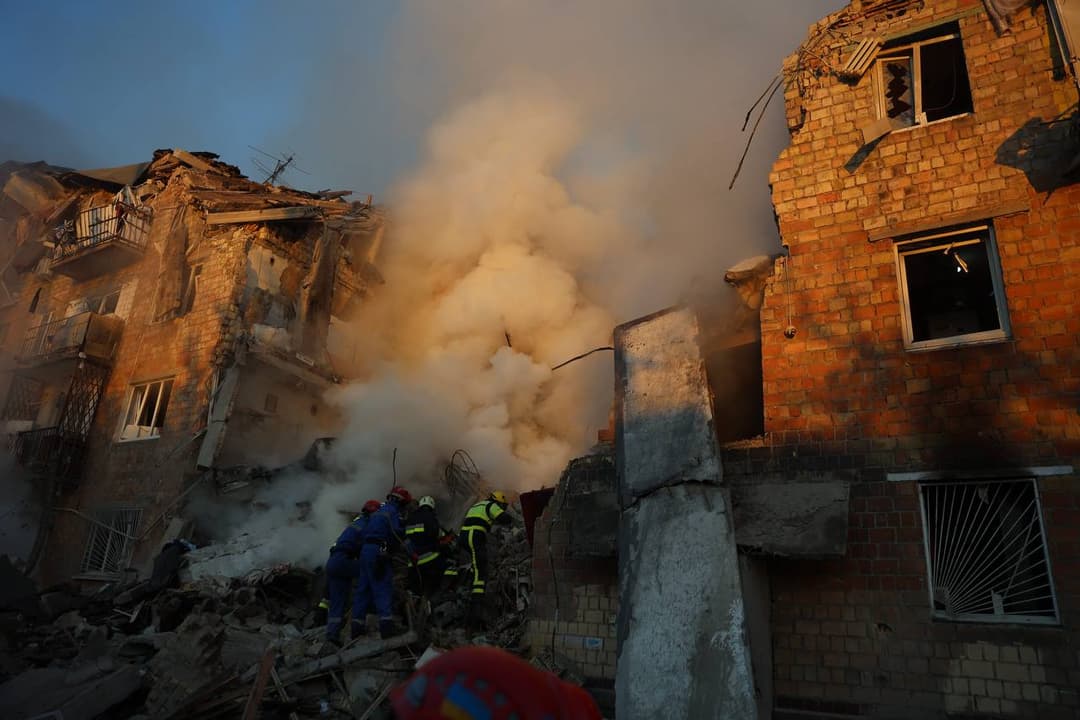 Знеструмлені міста, загиблі  у Києві: що відомо про нічну атаку росіян