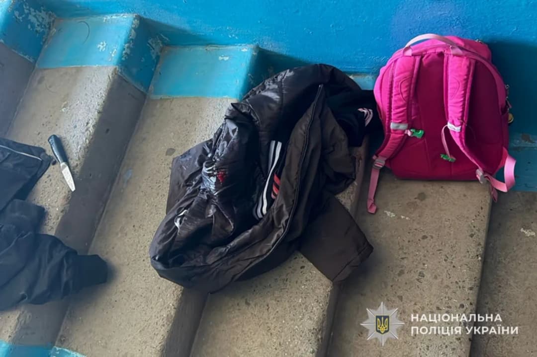 Суд у Тернополі відправив під домашній арешт школярку, яка напала з ножем на однокласницю