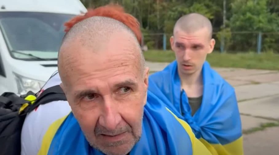 "Сьогодні мій другий день народження": з полону звільнили екс-мера Херсону