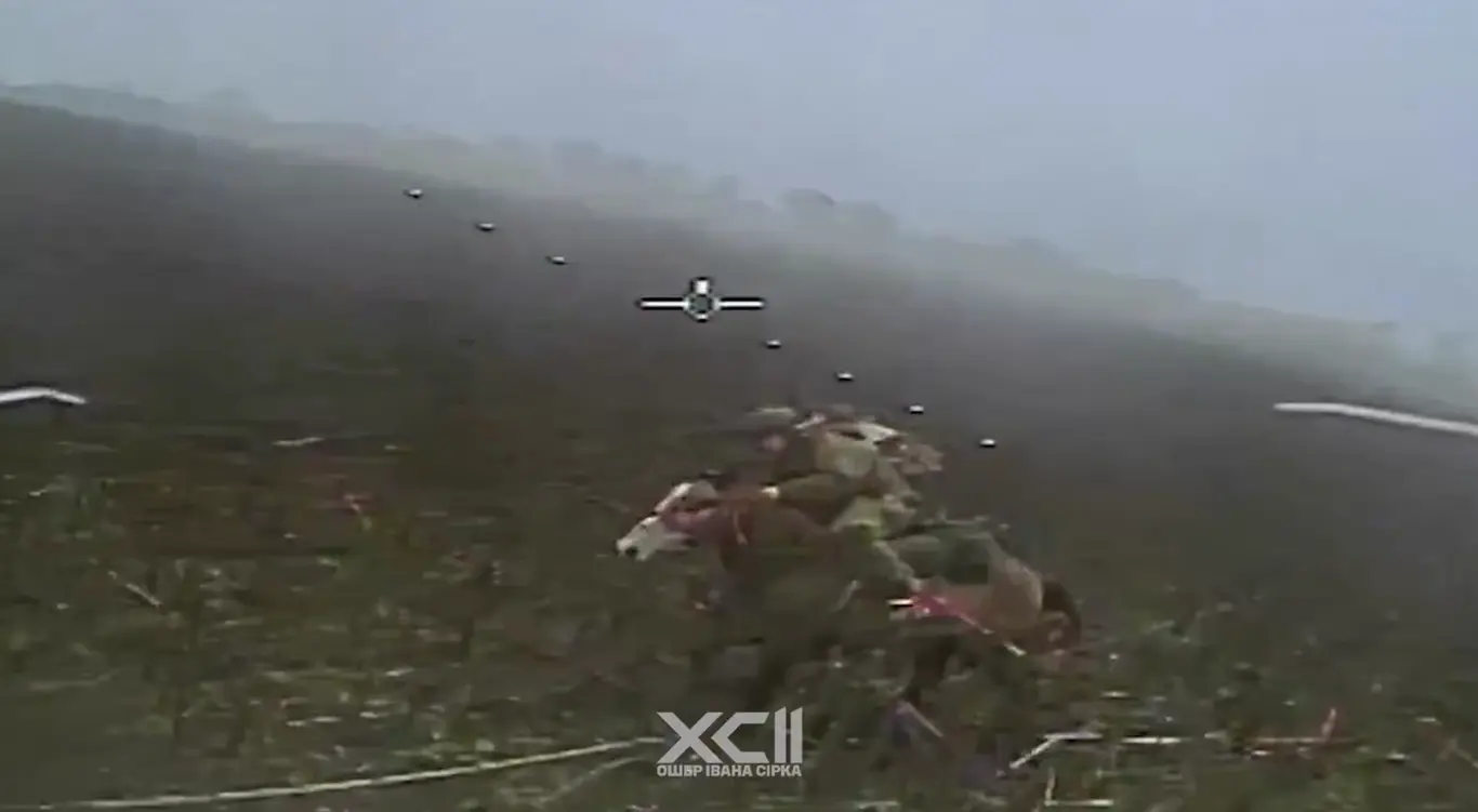 Невдалий штурм на конях: наші воїни розбили російську "кавалерію"